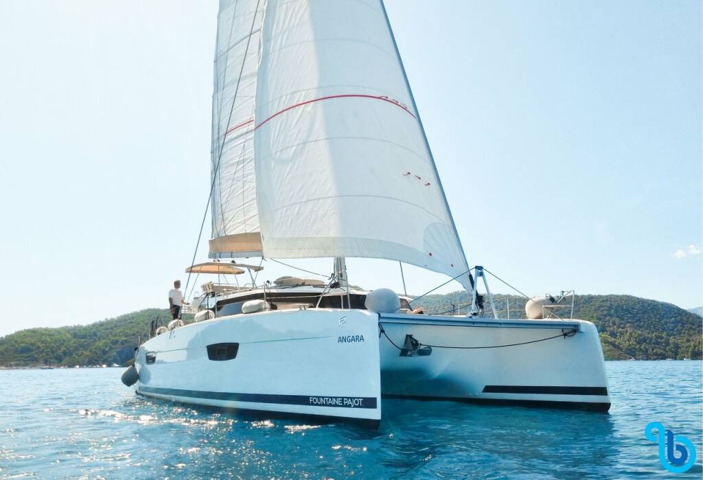 Fountaine Pajot Tanna 47, Angara