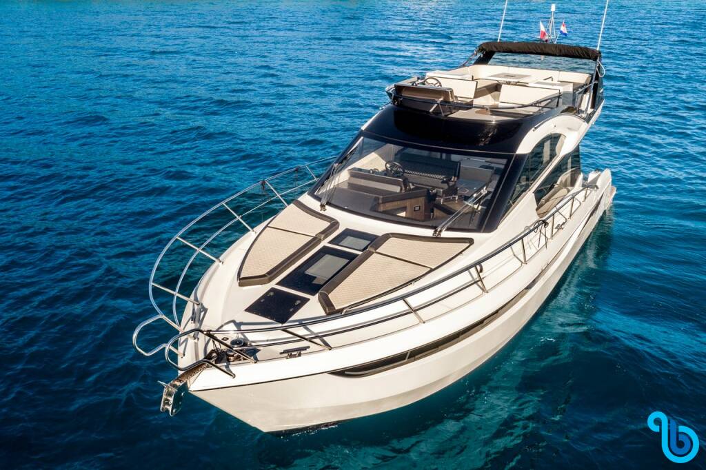 Galeon 420, Amber Blue