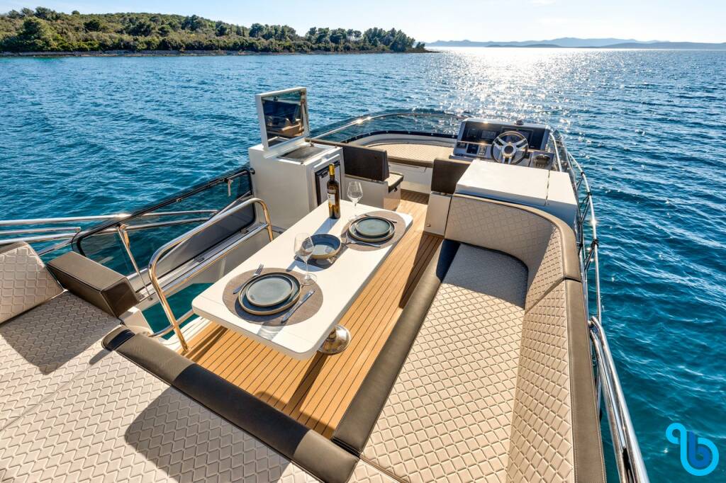 Galeon 420, Amber Blue