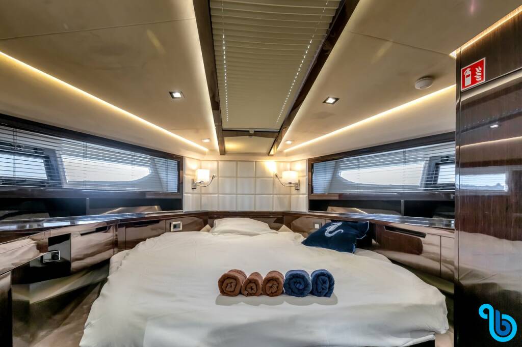 Galeon 420, Amber Blue