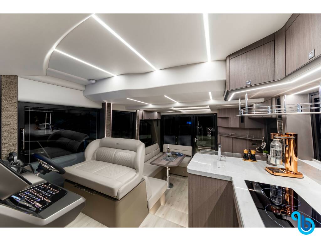 Galeon 440 Fly, FGstar Mini