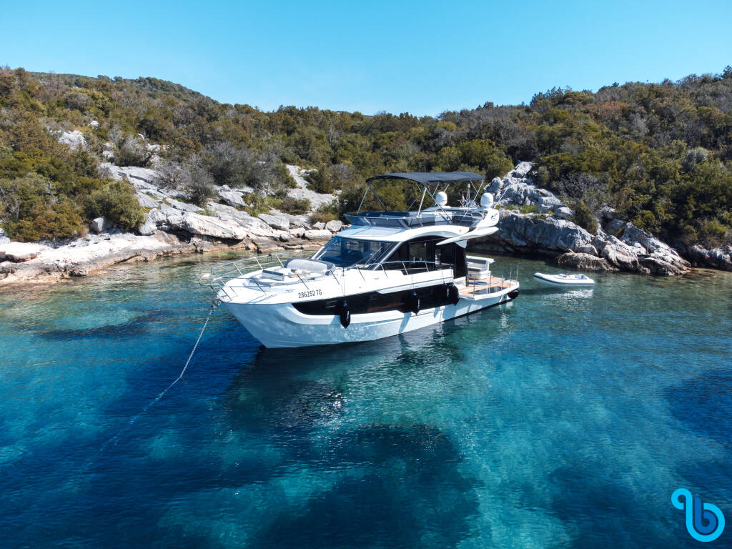 Galeon 440 Fly, FGstar Mini