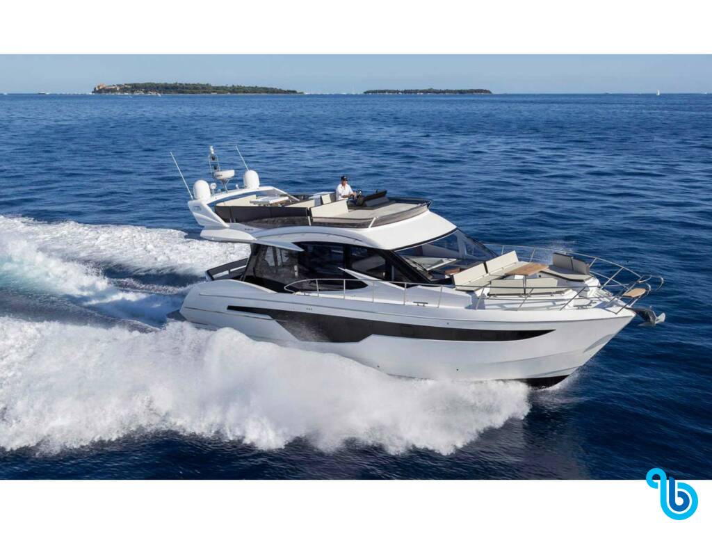 Galeon 500 Fly, 