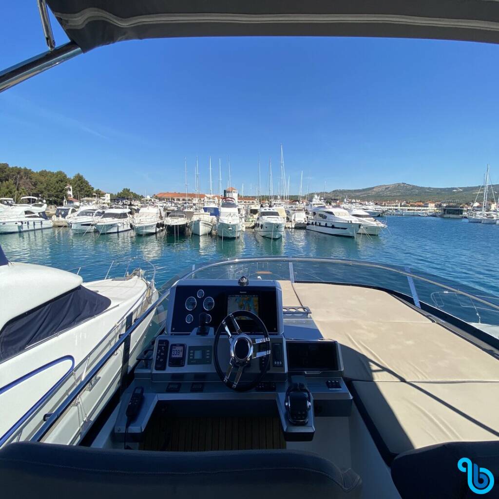 Galeon 550, Gremix