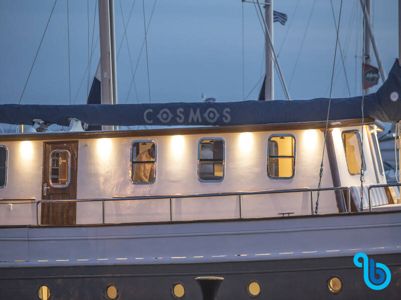 Greek Motorsailer, Cosmos