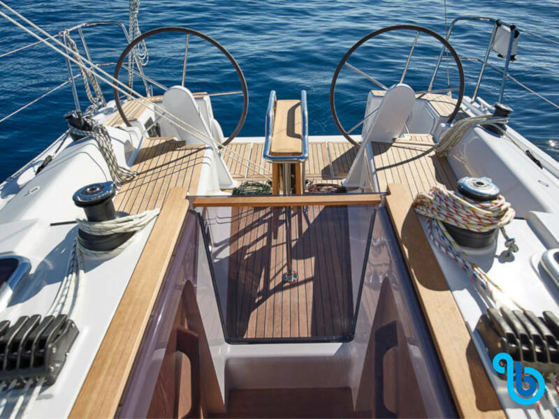 Hanse 315, 