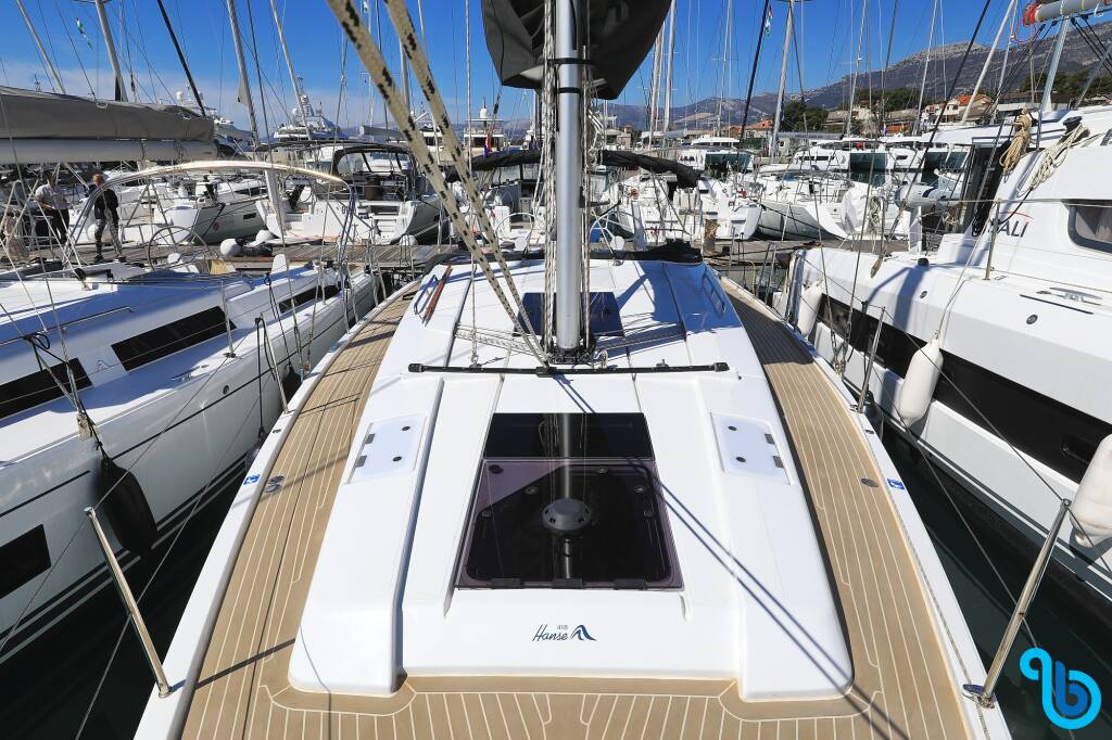 Hanse 418, 