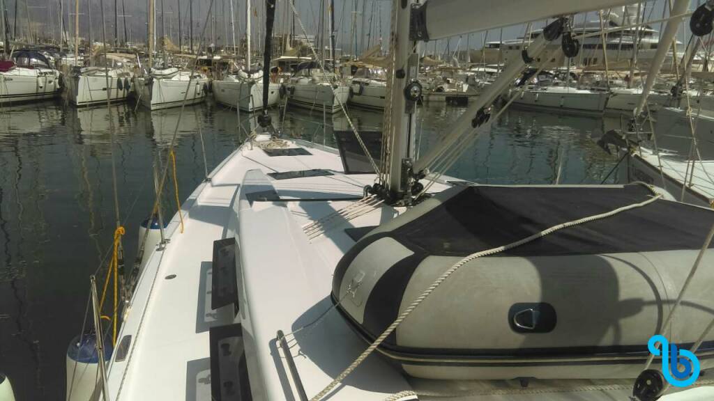 Hanse 455, Vela