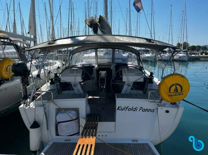 Hanse 455 KULFOLDI PANNA
