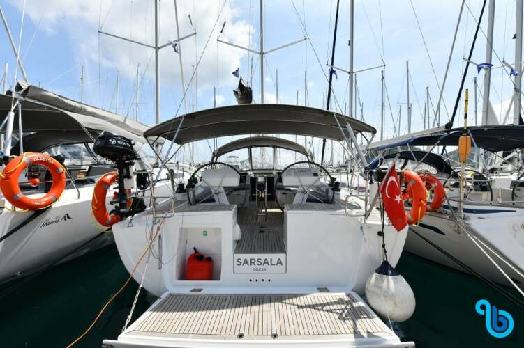 Hanse 458  1