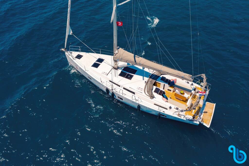 Hanse 458, One life