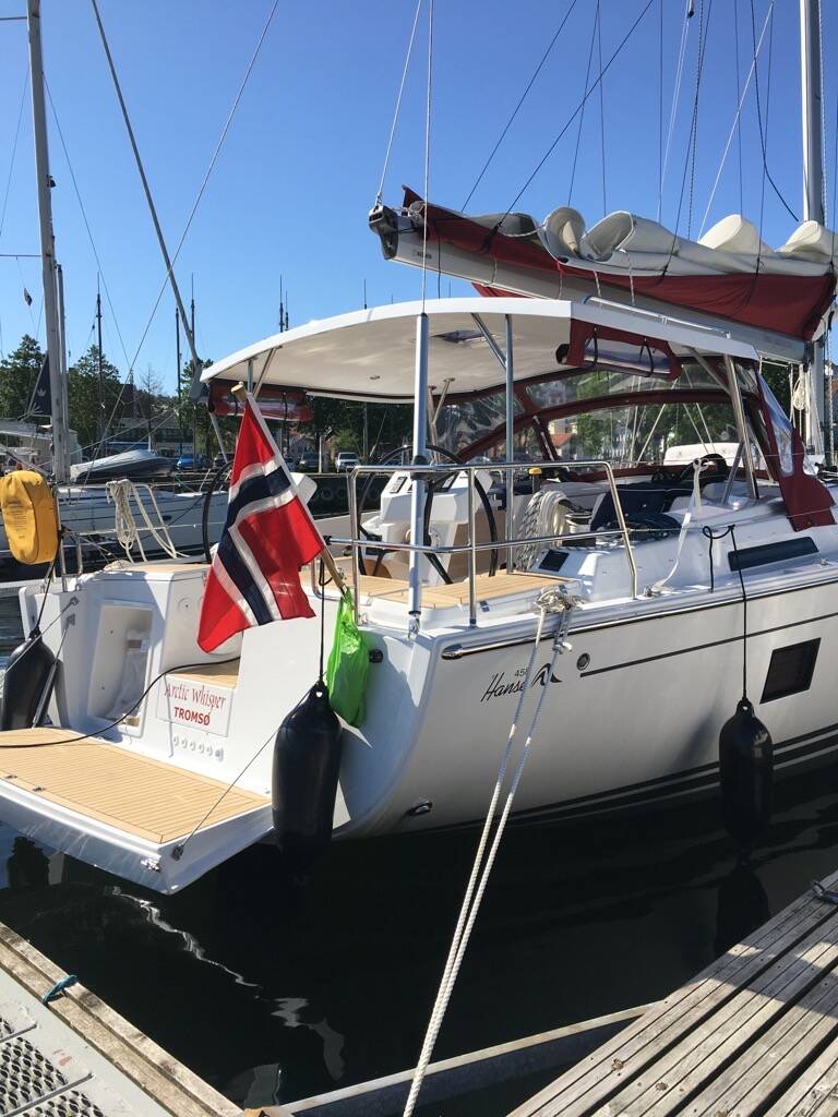 Hanse 458, 