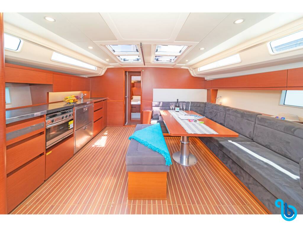 Hanse 508, 