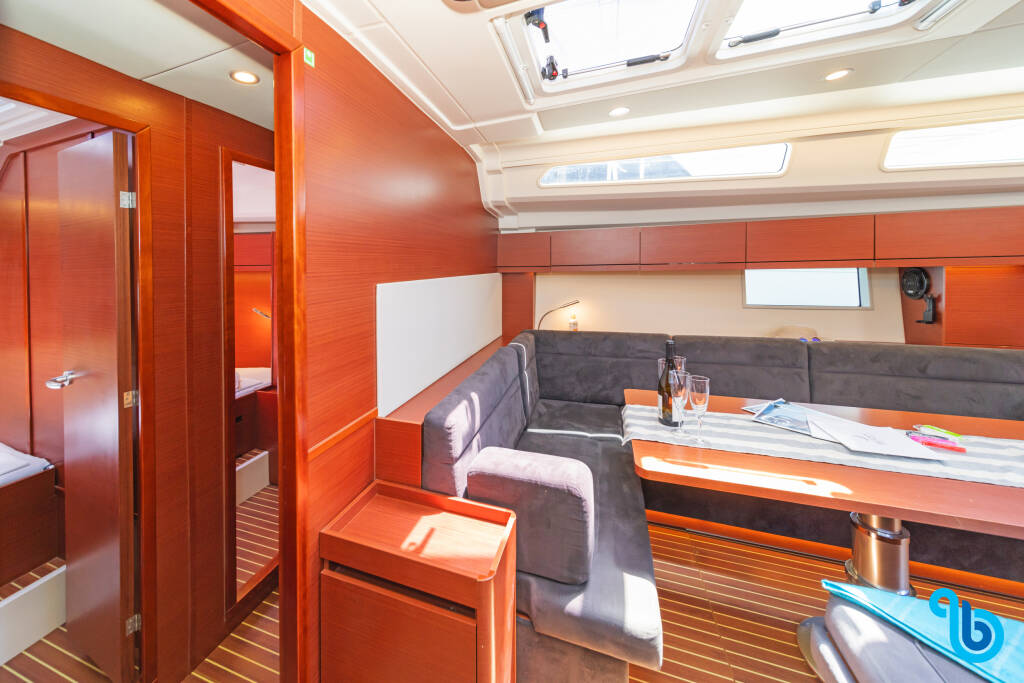 Hanse 508, 