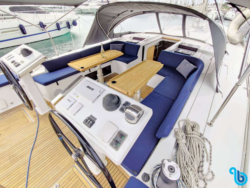 Hanse 548, 