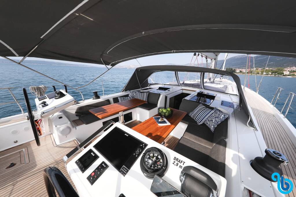 Hanse 588, 