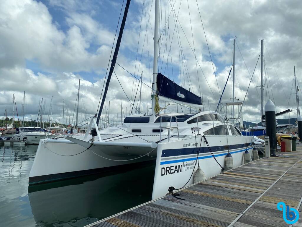 Island Spirit 38, Island Dream