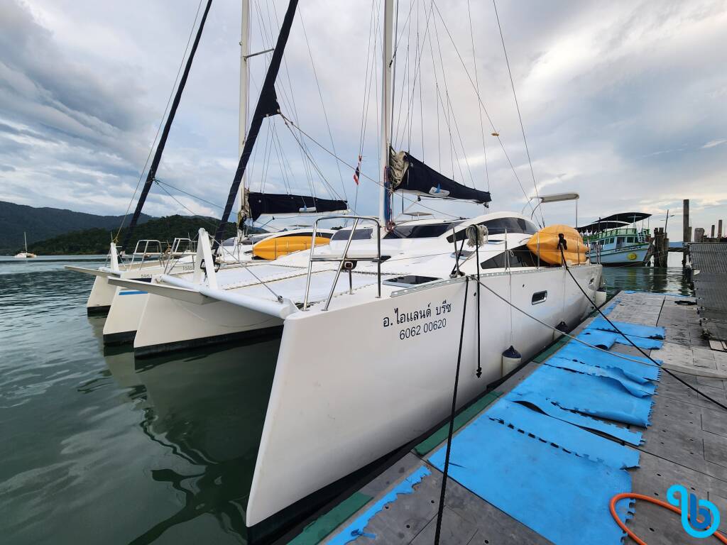 Island Spirit 38, Island Breeze