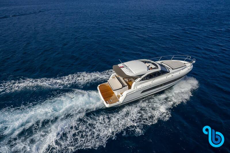 Jeanneau Leader 36, CHROMIA