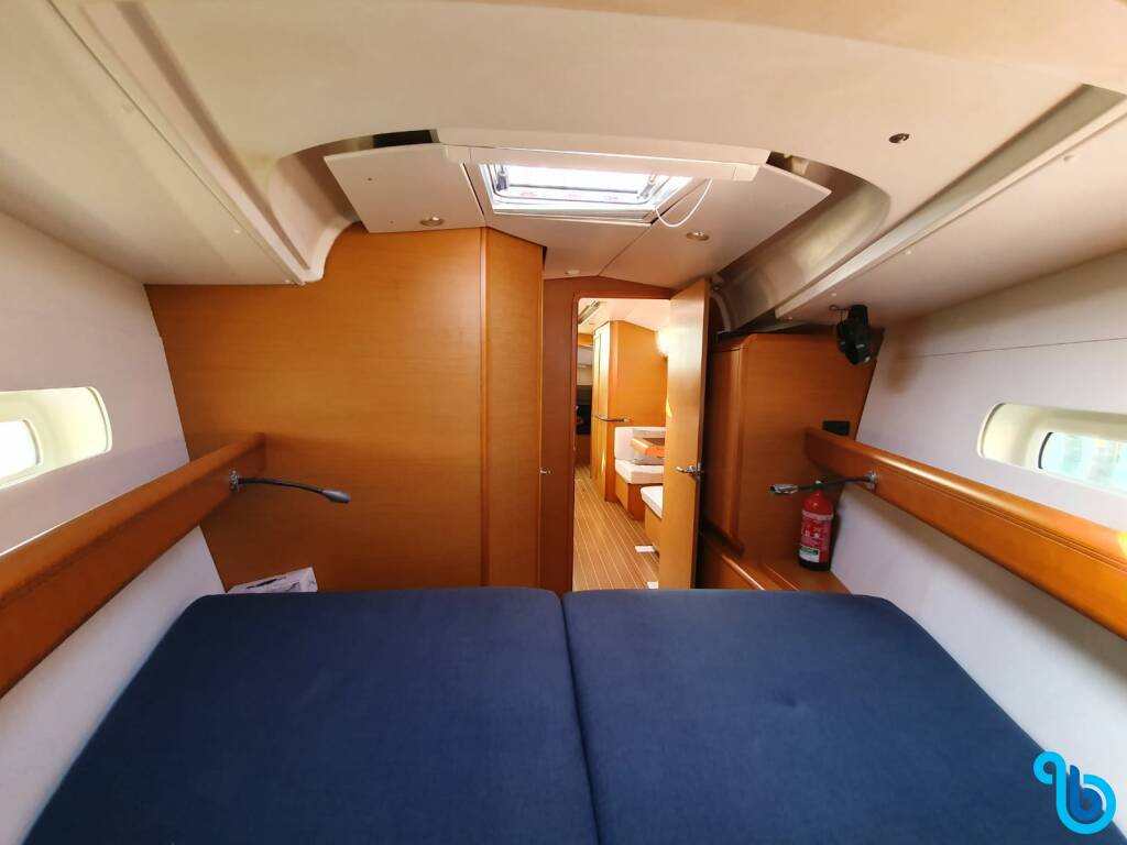 Jeanneau Sun Odyssey 409, T-Punch