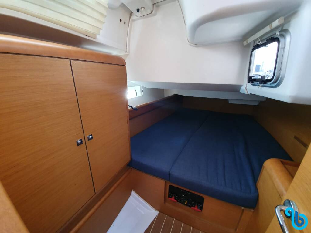 Jeanneau Sun Odyssey 409, Malee