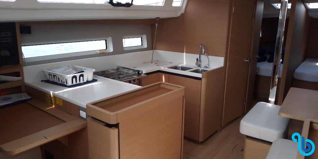 Jeanneau Sun Odyssey 440, Sun Odyssey 440