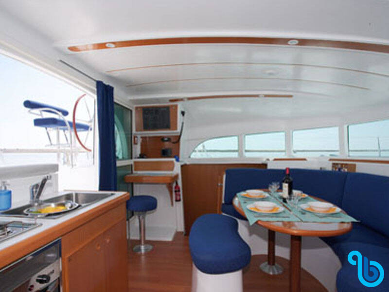 Lagoon 380, Calypso