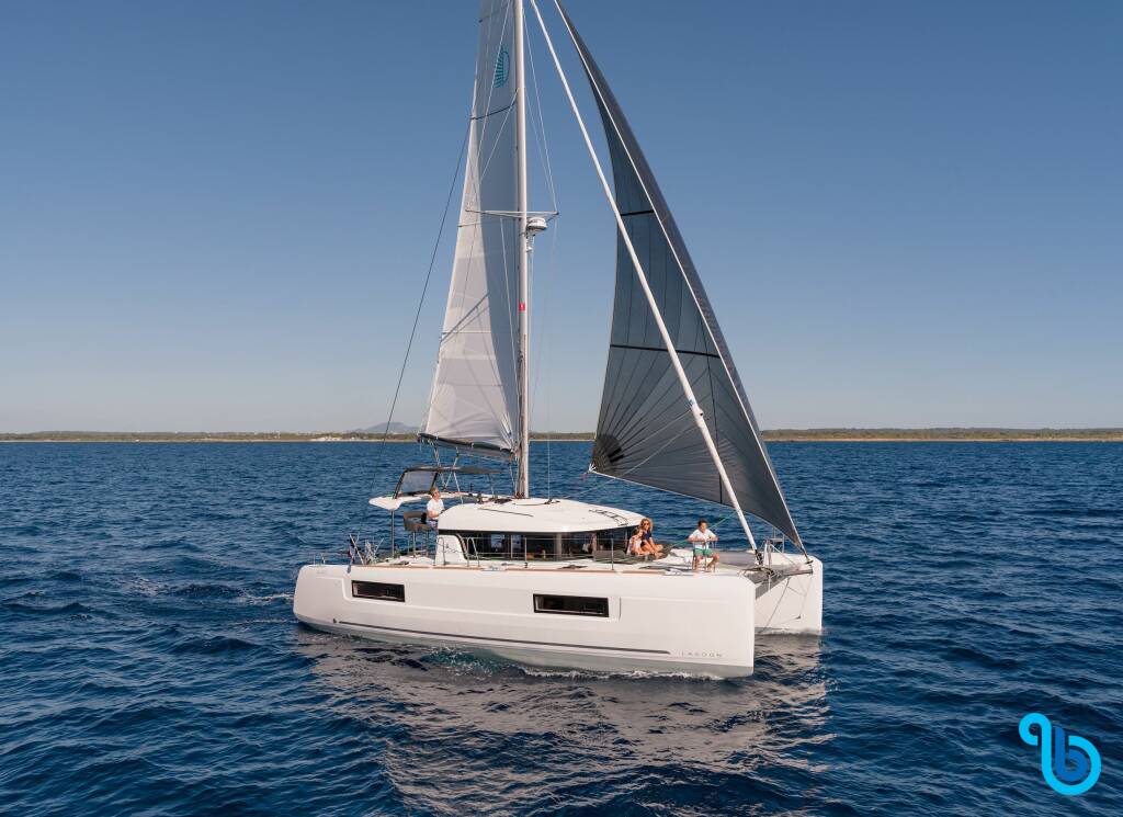 Lagoon 40, Lyrica Bella