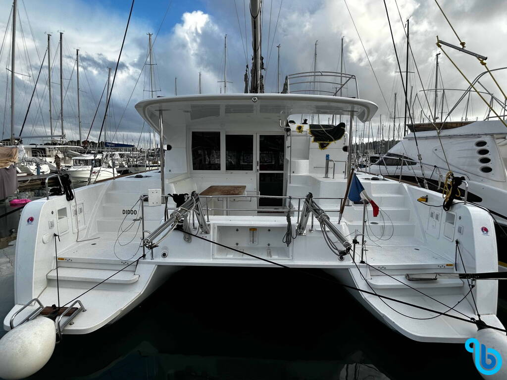 Lagoon 40, PRESTIGE