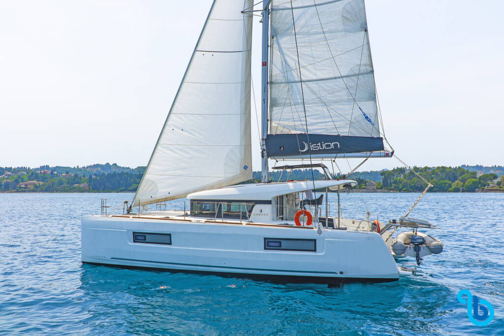 Lagoon 40, 