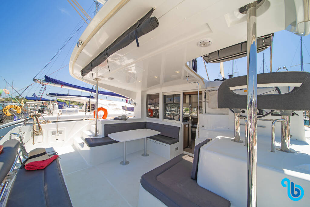 Lagoon 40, 