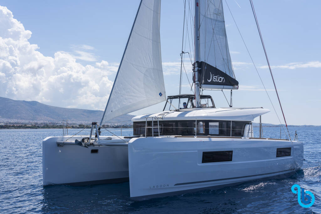 Lagoon 40, NEW L40 RHO