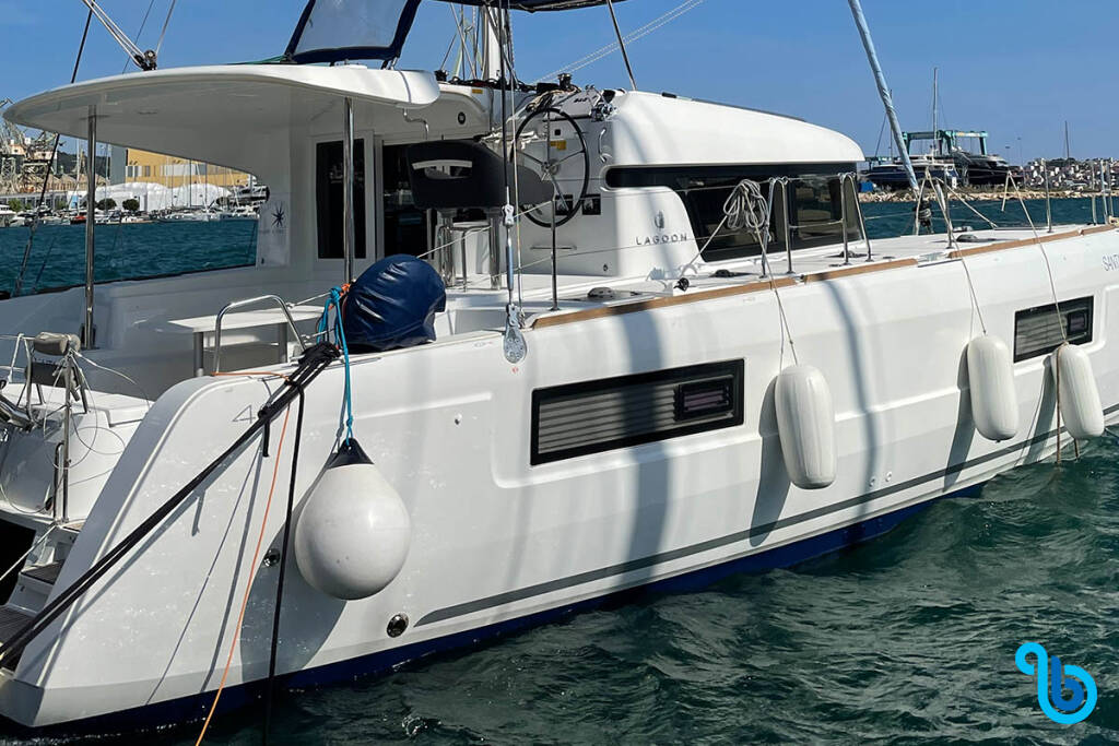 Lagoon 40, AMALIA II 