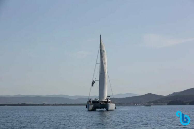 Lagoon 400 S2 Mirfak