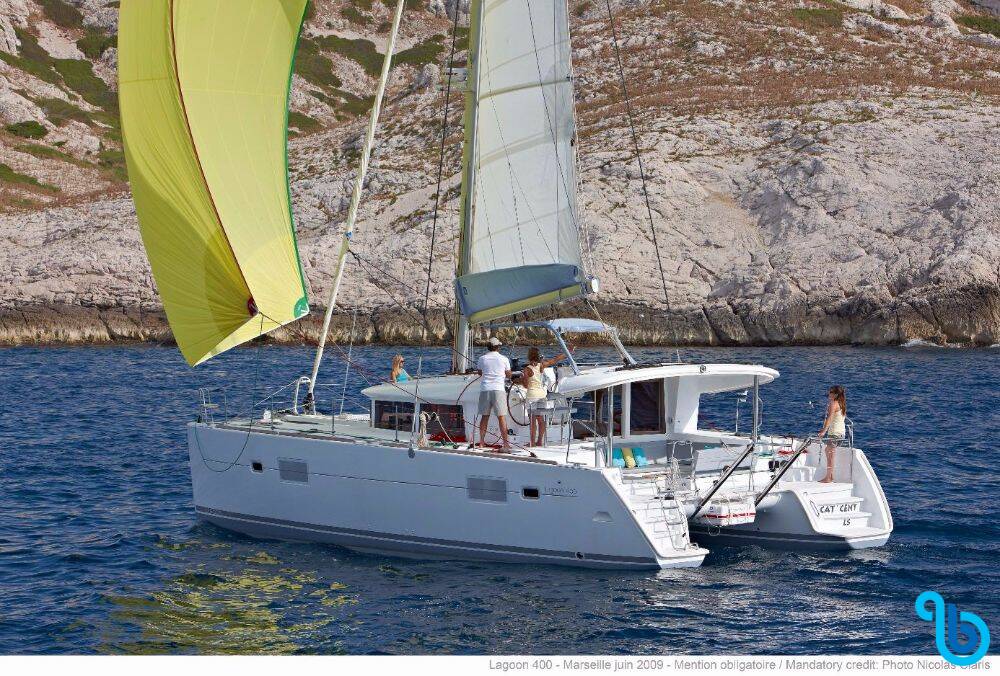 Lagoon 400, ECONOMY