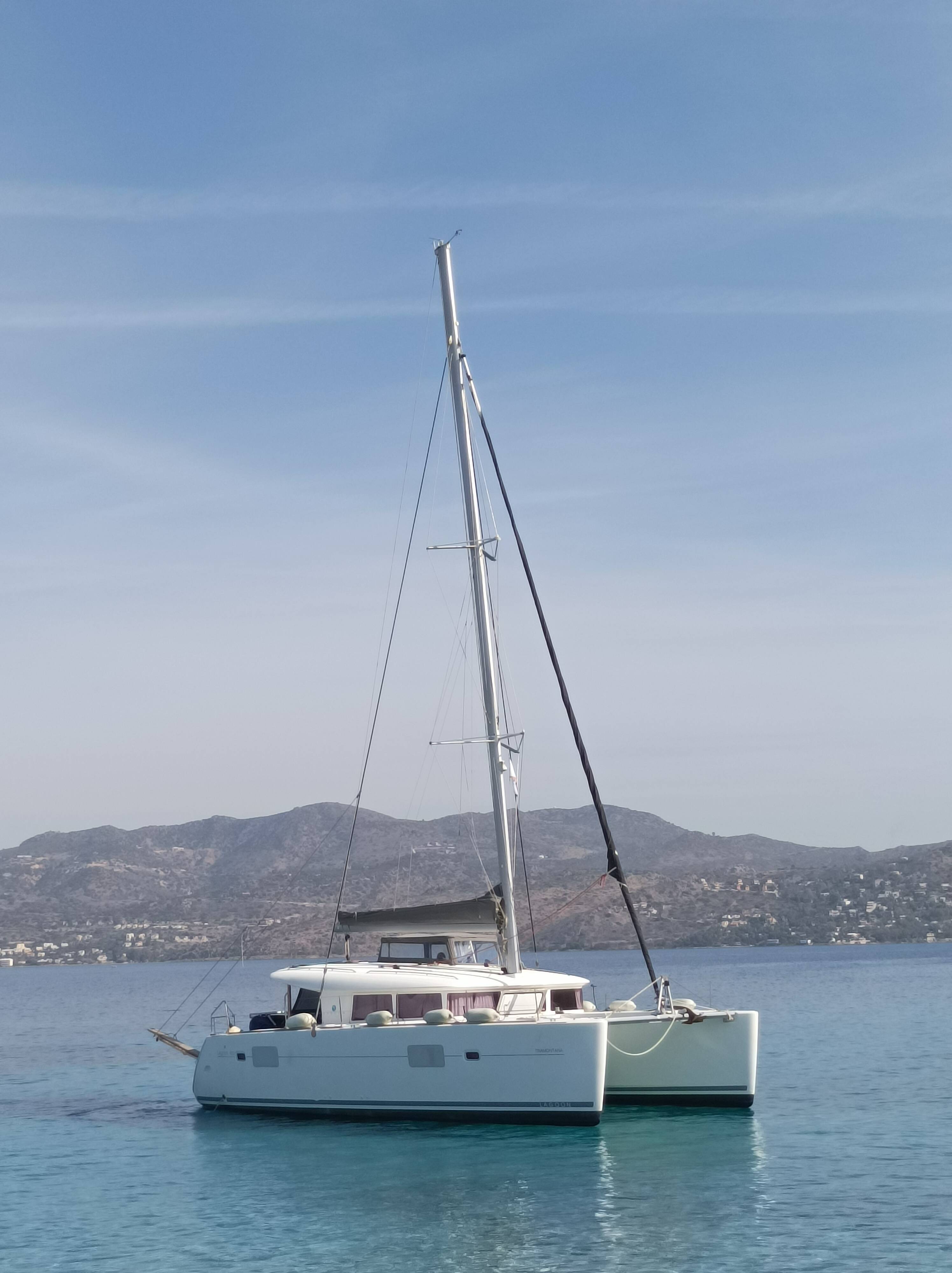 Lagoon 400, Tramontana