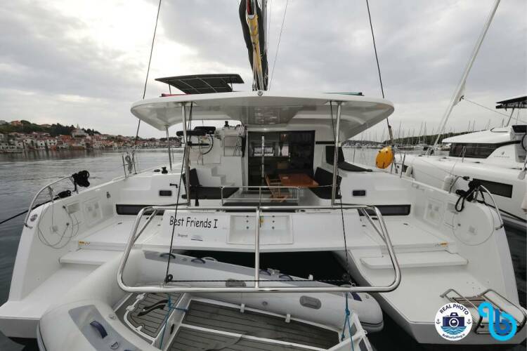 Lagoon 42 | BEST FRIENDS I