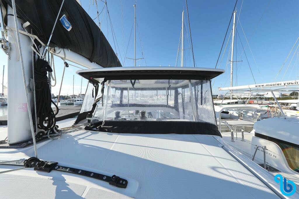 Lagoon 42, Fat Cat