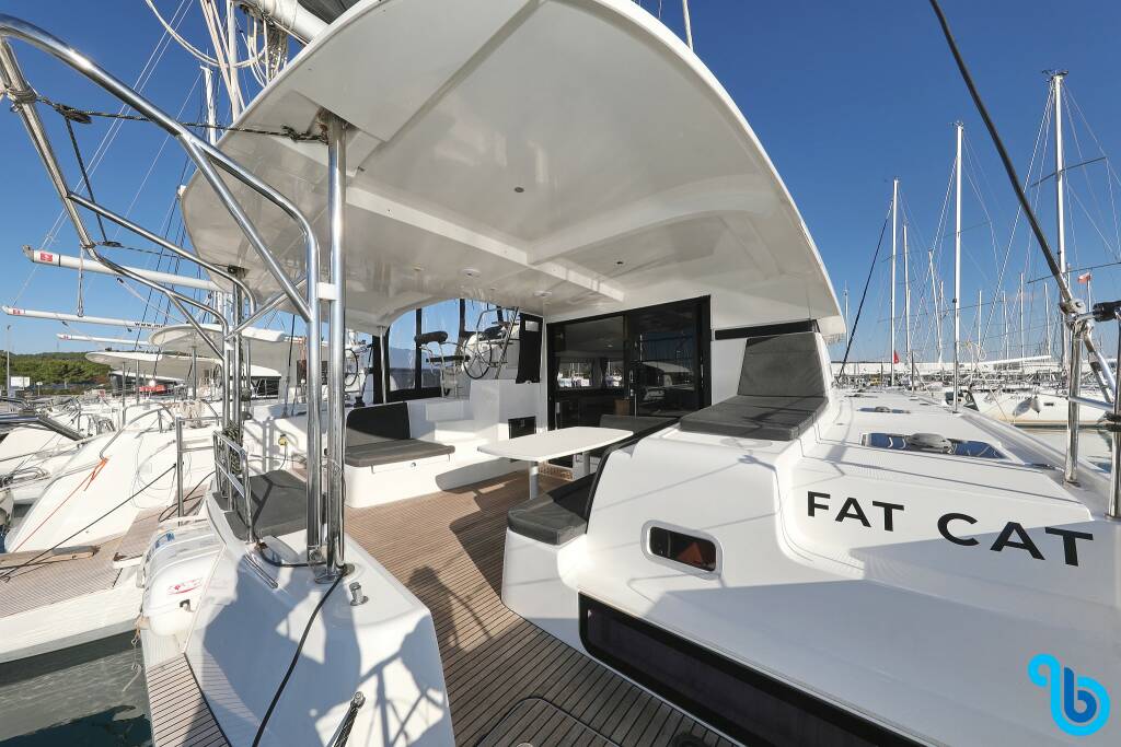 Lagoon 42, Fat Cat