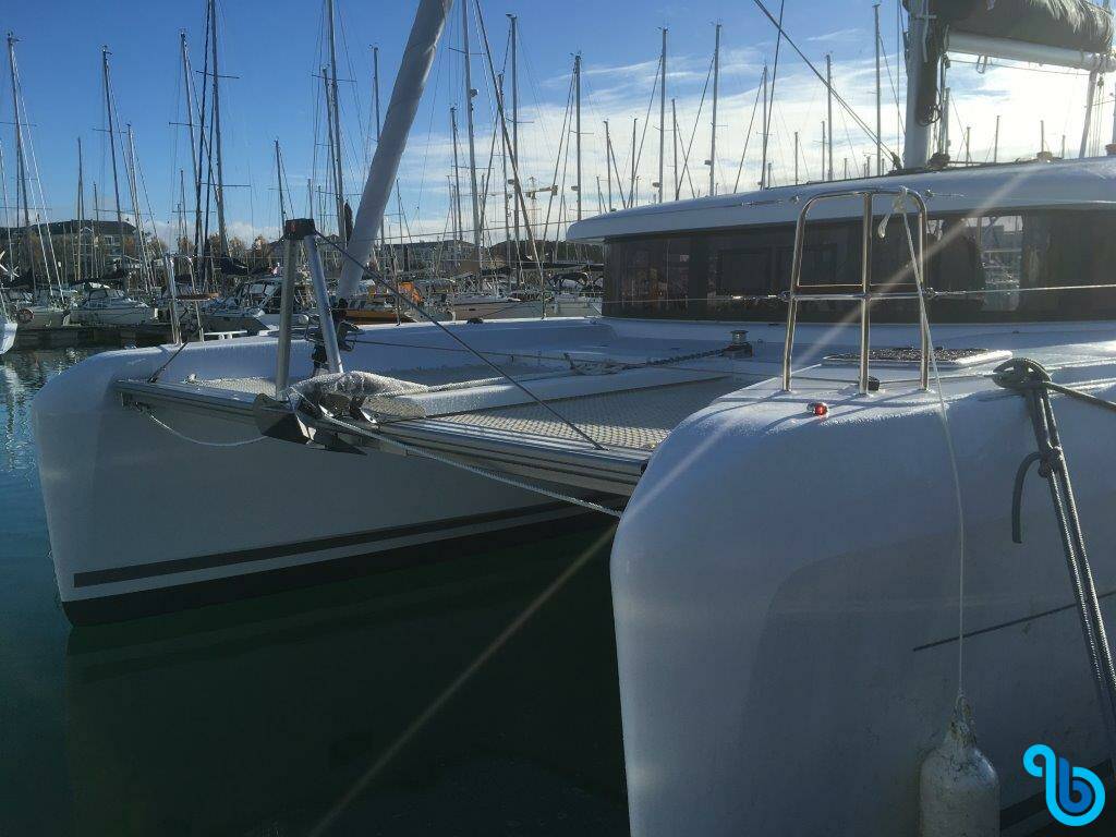 Lagoon 42, Tigra