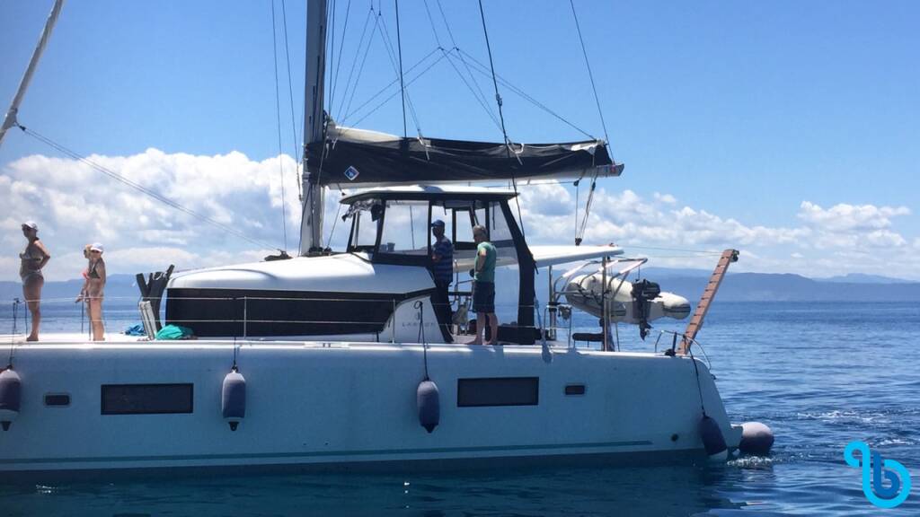 Lagoon 42, Euphoria