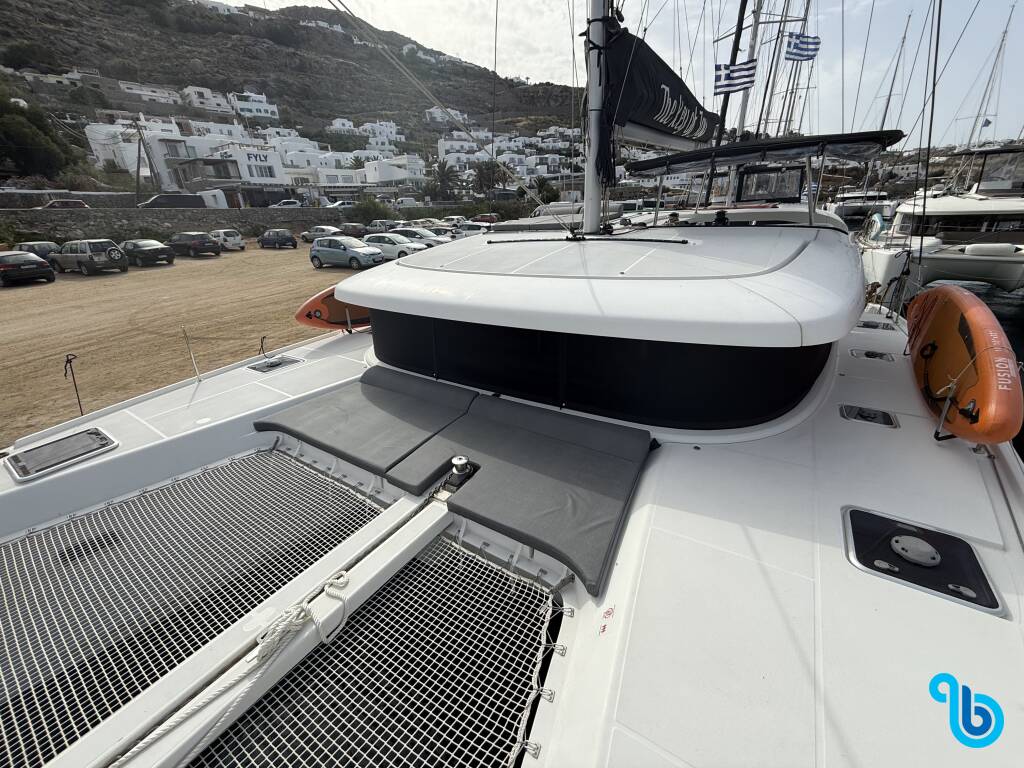 Lagoon 42, The Key of Joy