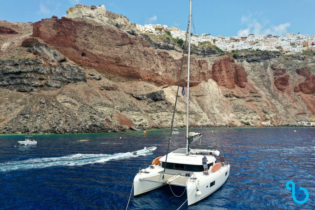 Lagoon 42, The Key of Joy