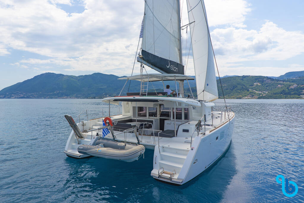 Lagoon 450  Fly A, 