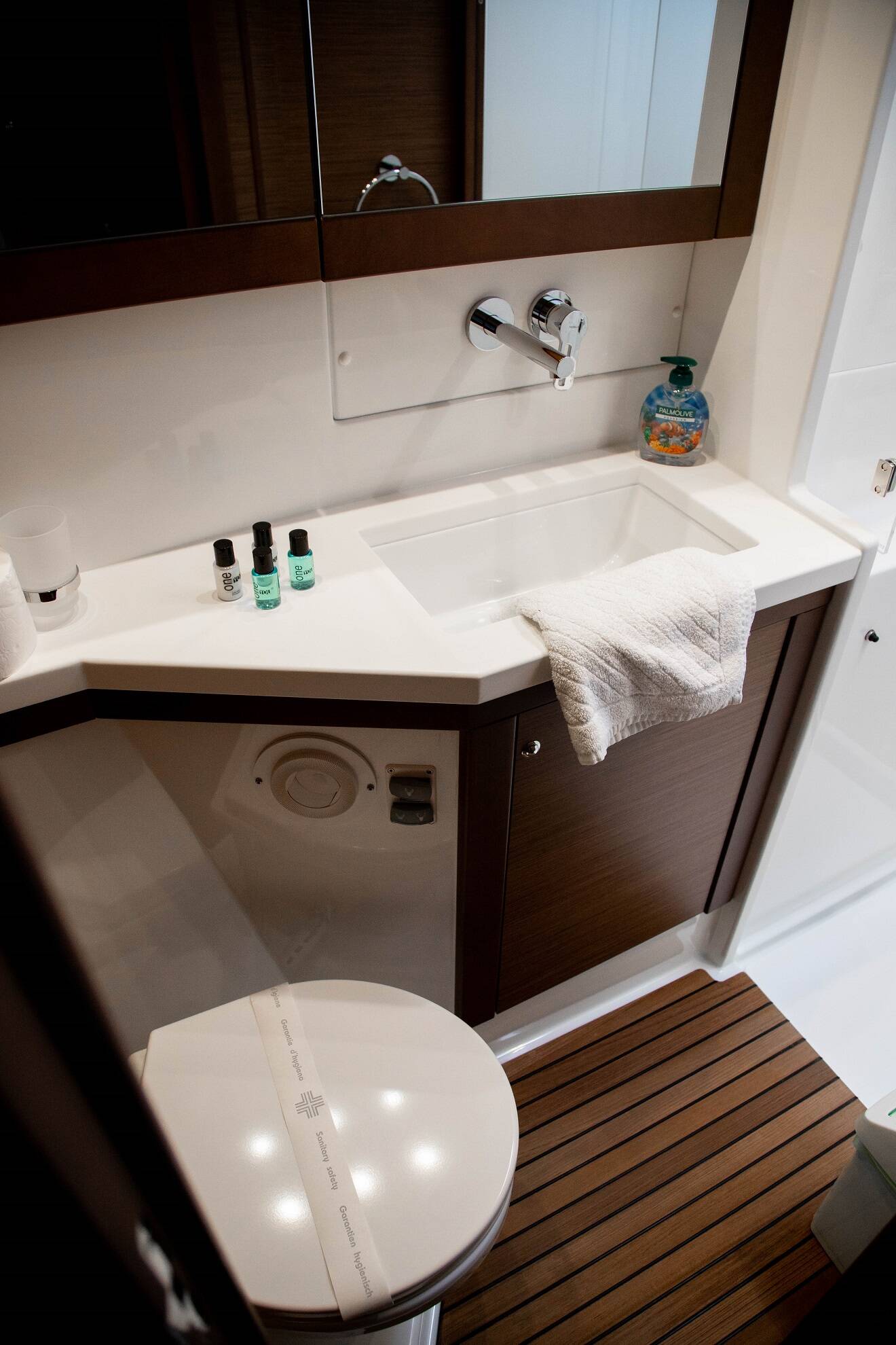 Lagoon 450 Flybridge, ANJA I