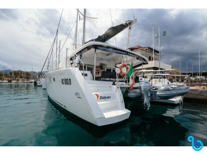 Lagoon 450 Flybridge | DIDYME