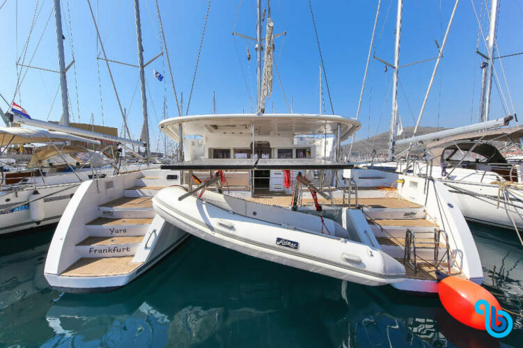 Lagoon 450 Flybridge Yara