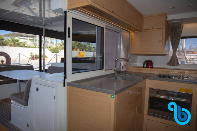 Lagoon 450 Sport, Satyam Melody