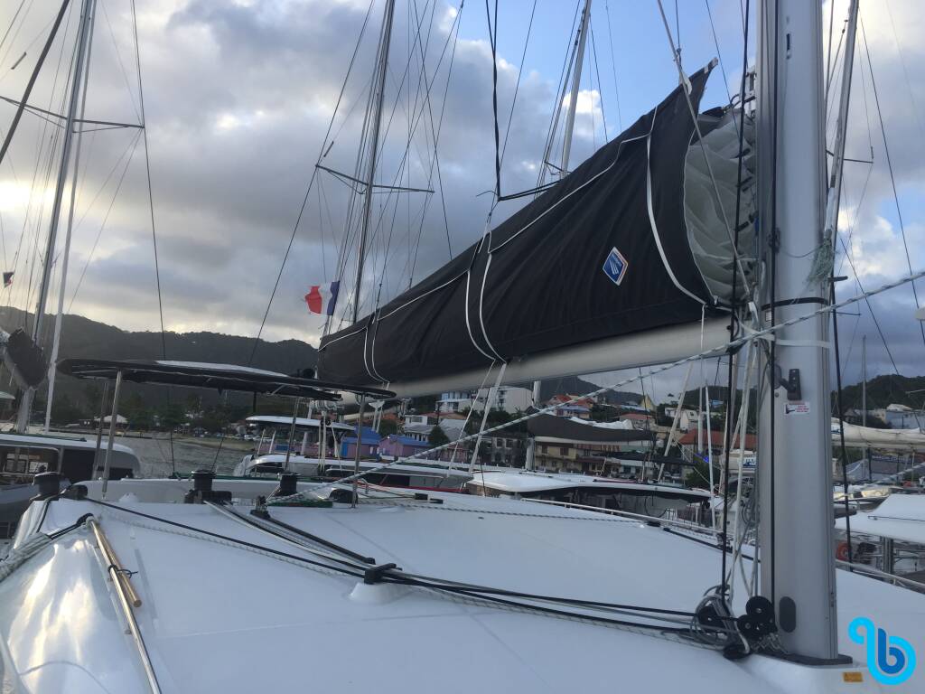 Lagoon 450 SporTop, Toja