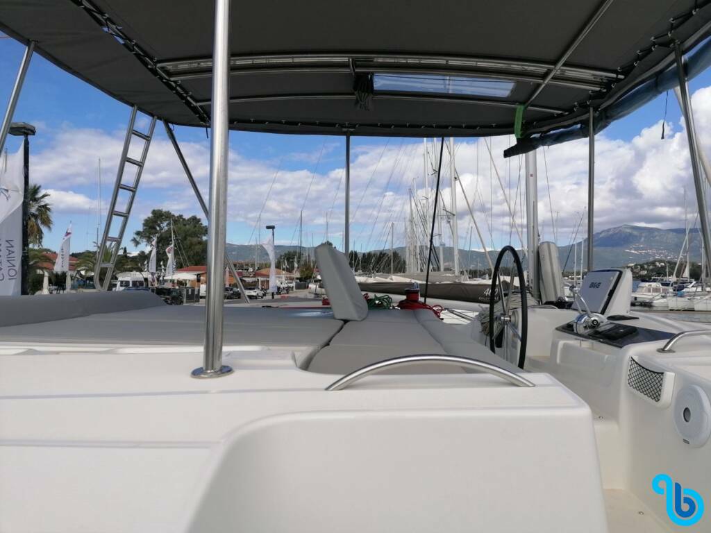 Lagoon 46, 